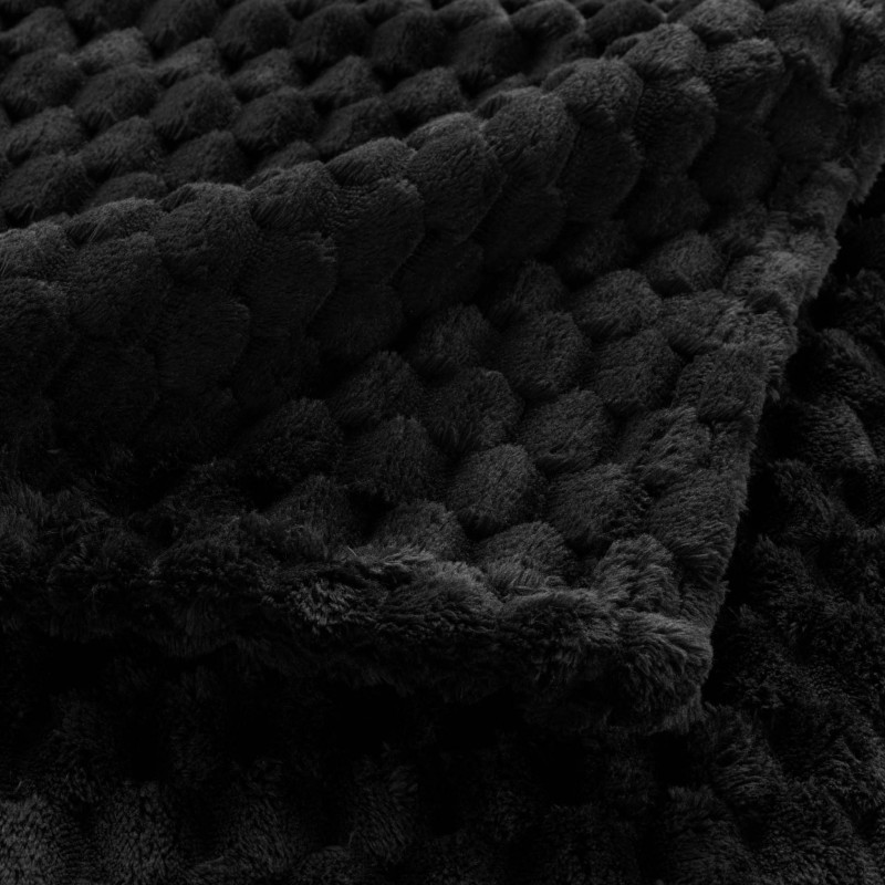 Plaid Breetzy – Flanelle relief ultra-douce | Confort et style pour votre intérieur