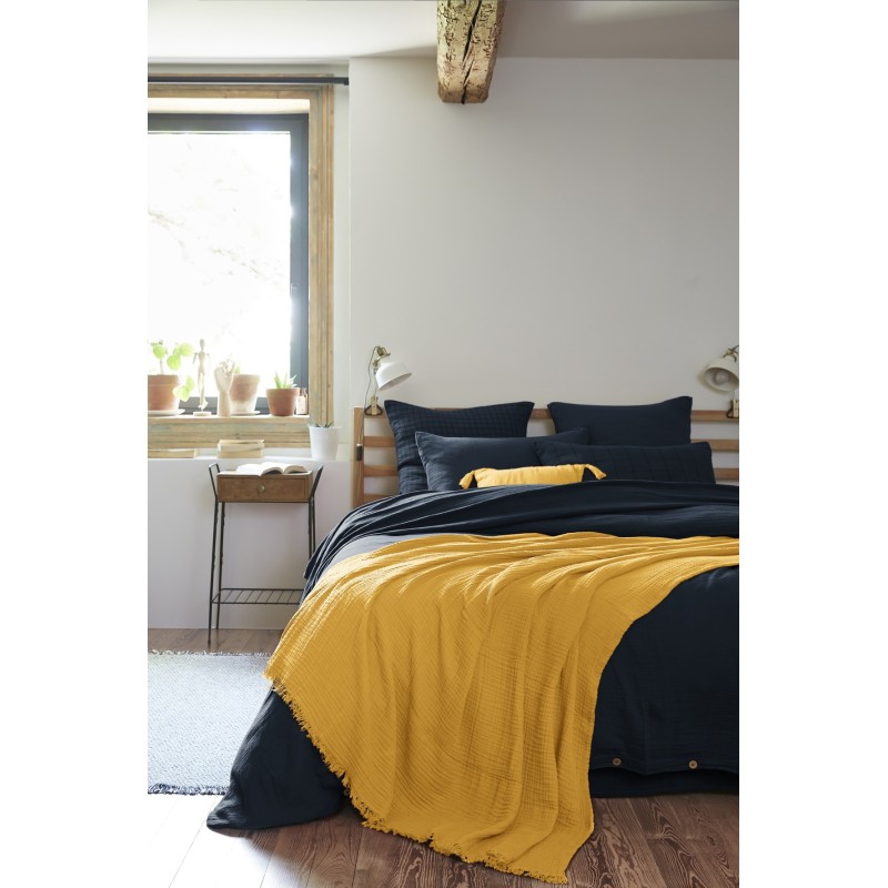 Plaid à franges GAIA en gaze de coton – Douceur et élégance pour votre intérieur