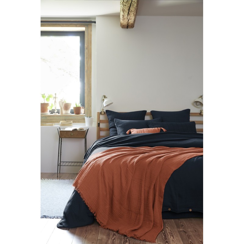 Plaid à franges GAIA en gaze de coton – Douceur et élégance pour votre intérieur