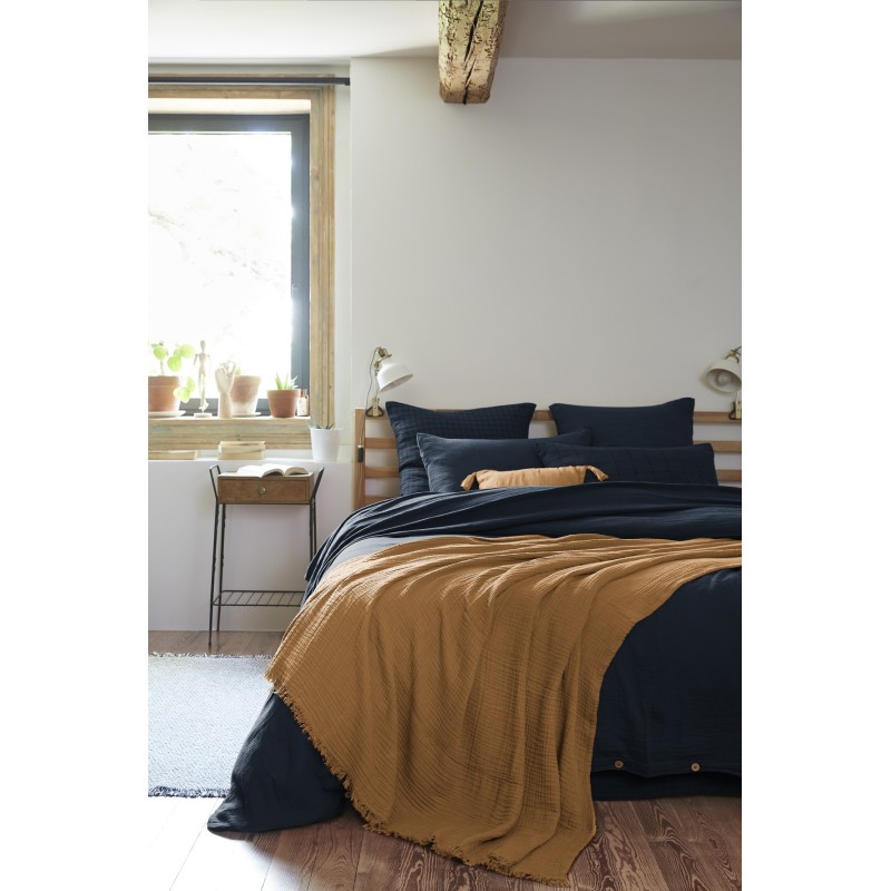 Plaid à franges GAIA en gaze de coton – Douceur et élégance pour votre intérieur