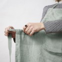 Tablier ajustable en lin lavé SOLINE – Élégance et praticité en cuisine